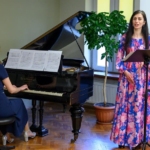 Uroczystość uświetnił występ Marii Babicz – nauczycielki śpiewu w Miejskim Domu Kultury w Bochni , z akompaniamentem Kingi Nowak.
