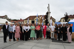 Narodowe czytanie 2025 , zdjęcia czytających