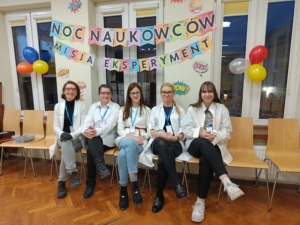 Noc w bibliotece dla dzieci, noc naukowców